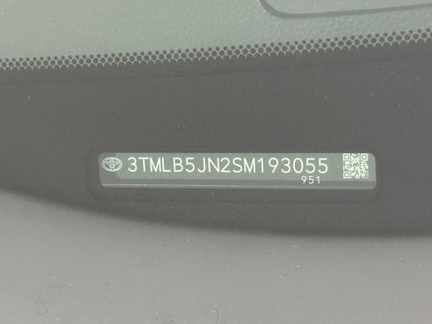 New 2025 Toyota Tacoma SR5 image 18