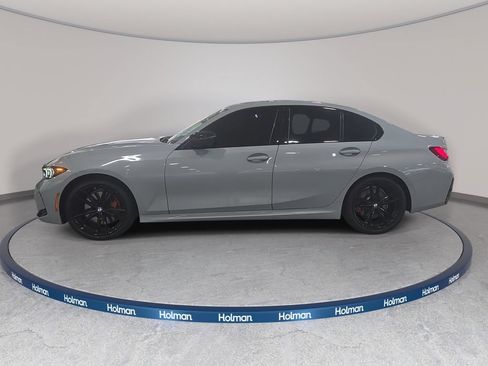 Certified 2023 BMW 330i Sedan w/ M Sport Package RWD image 8