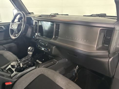 Used 2025 Ford Bronco Big Bend AWD/4WD image 32