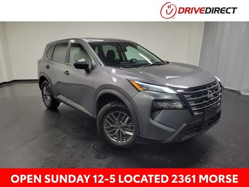 Used 2024 Nissan Rogue S AWD/4WD image 1