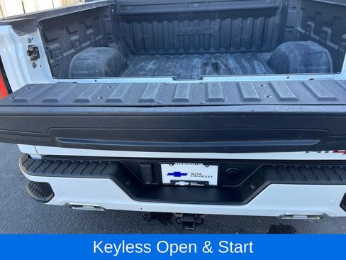 Used 2022 GMC Sierra 1500 AT4 w/ Sierra Safety Plus Package AWD/4WD image 42