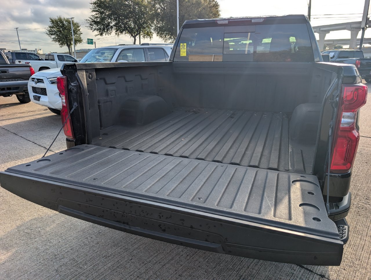 Used 2023 Chevrolet Silverado 1500 RST w/ Texas Edition Plus RWD image 26
