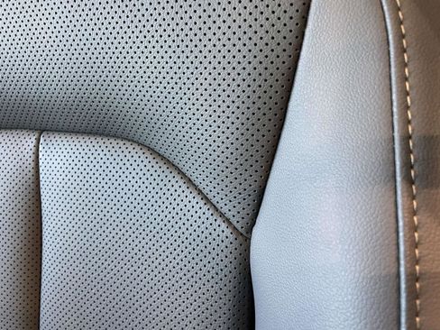 New 2026 Subaru Outback Limited image 9