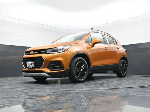 Used 2017 Chevrolet Trax LT FWD image 42