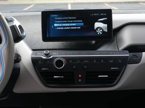 Used 2018 BMW i3 RWD image 18