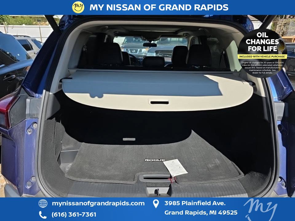 Certified 2023 Nissan Rogue SV w/ SV Premium B Package AWD/4WD image 43