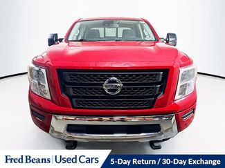 Used 2022 Nissan Titan SV w/ SV Convenience Package AWD/4WD video 2