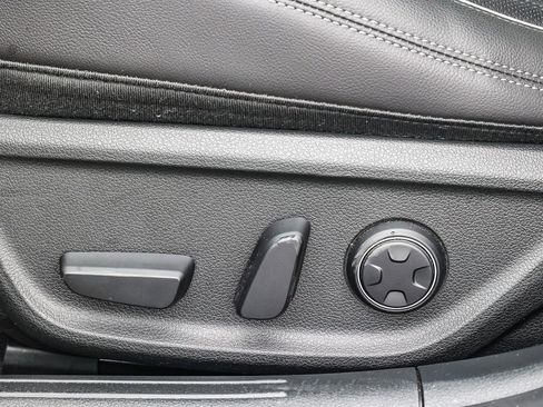 New 2026 Genesis G70 2.5T Prestige image 21