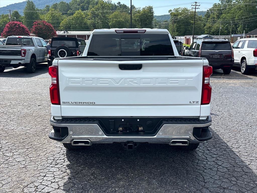 Used 2024 Chevrolet Silverado 1500 LTZ w/ LTZ Premium Package AWD/4WD image 6