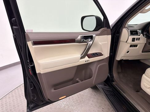 Used 2012 Lexus GX 460 AWD/4WD image 13