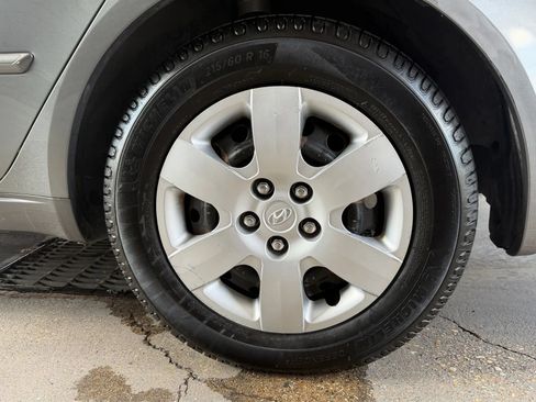 Used 2009 Hyundai Sonata GLS FWD image 36