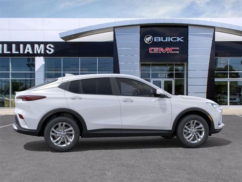 New 2026 Buick Envista Preferred w/ Convenience I Package image 5