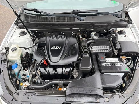 Used 2013 Kia Optima EX w/ Premium Pkg image 11
