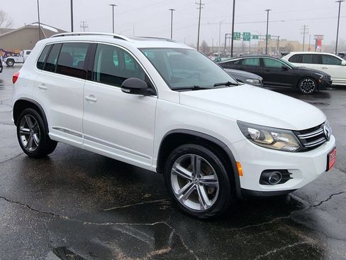 Used 2017 Volkswagen Tiguan Sport image 6