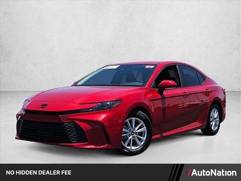 Certified 2025 Toyota Camry LE FWD image 1