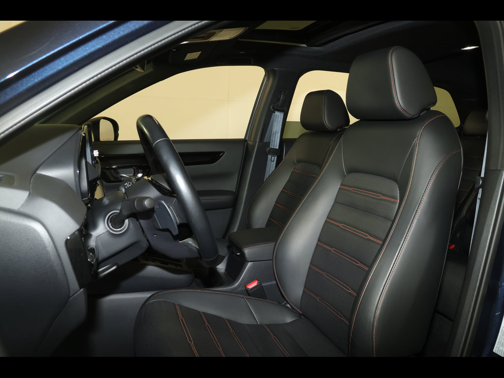 Used 2025 Honda CR-V Sport Touring image 25