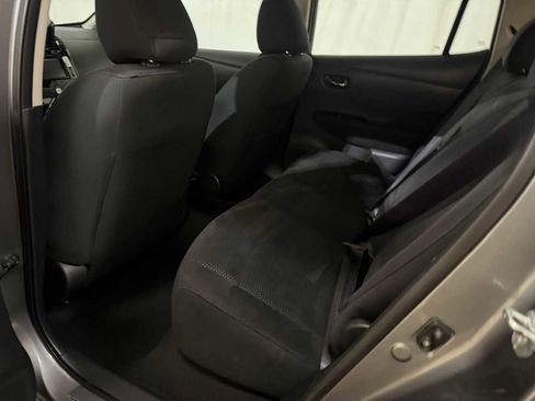Used 2016 Nissan Leaf SV image 22