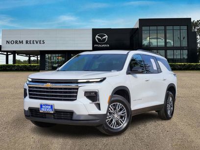 Used 2026 Chevrolet Traverse LT