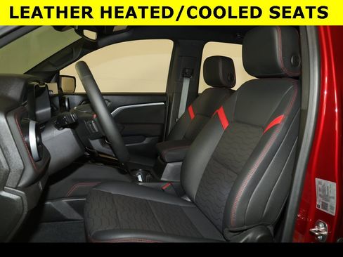 Used 2024 Chevrolet Colorado Z71 w/ Z71 Convenience Package 2 image 3