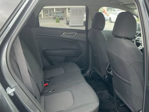 Certified 2023 Kia Sportage LX FWD image 35