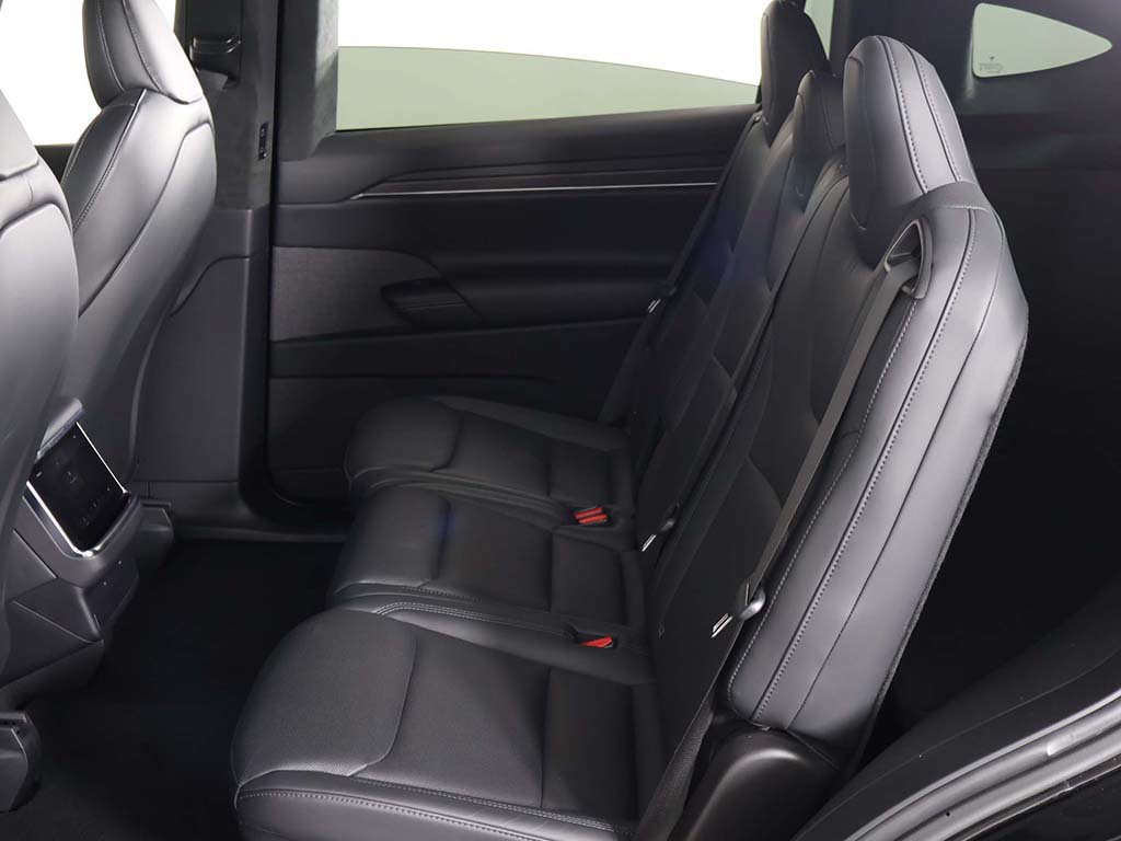 Used 2023 Tesla Model X AWD/4WD image 37
