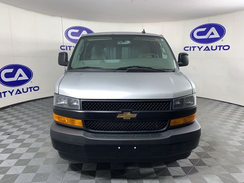 Used 2024 Chevrolet Express 2500 w/ Driver Convenience Package RWD image 7
