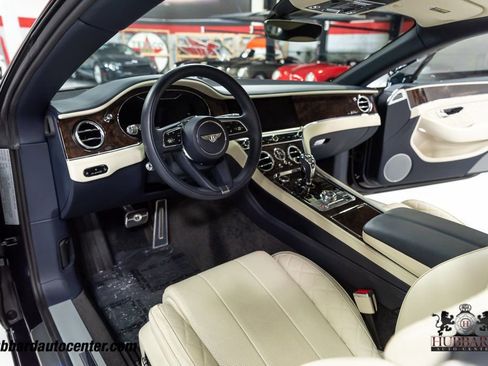 Used 2022 Bentley Continental GT Speed image 17