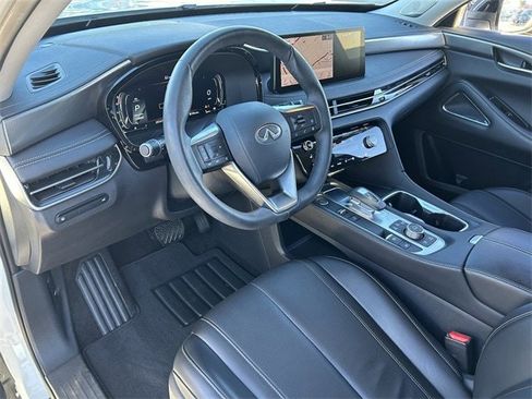 Certified 2025 INFINITI QX60 Luxe image 19