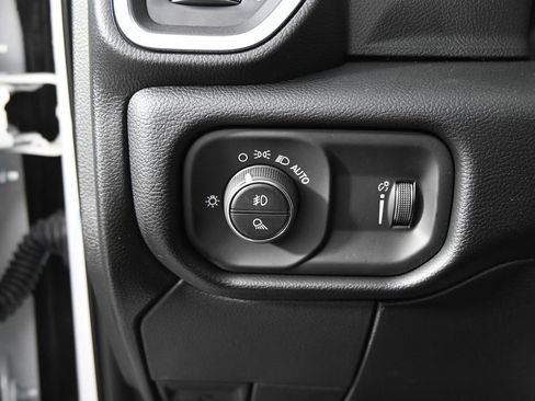 New 2026 RAM 3500 Big Horn AWD/4WD image 23