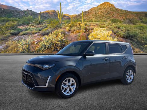 Certified 2025 Kia Soul LX image 6