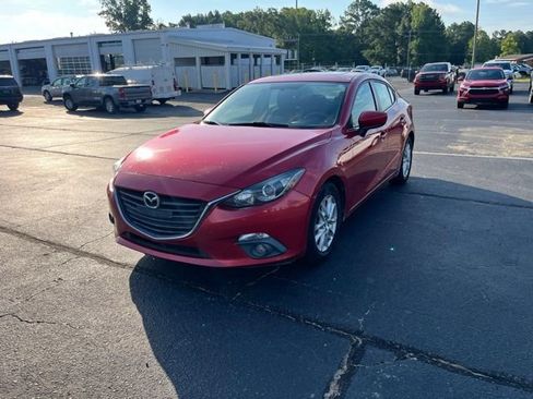 Used 2015 MAZDA MAZDA3 i Touring w/ Technology Package FWD image 34