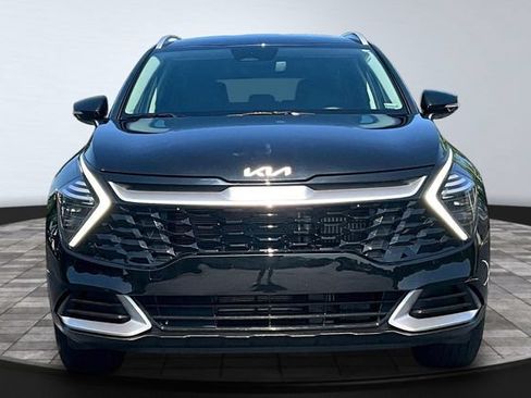 Certified 2025 Kia Sportage EX AWD/4WD image 2
