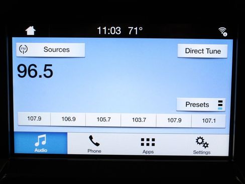 Used 2017 Ford F550 4x4 Crew Cab Super Duty w/ XLT Value Package image 24