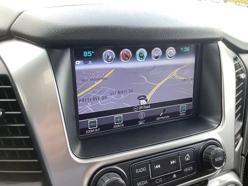 Used 2020 Chevrolet Tahoe Premier w/ Premier Plus Edition RWD image 24