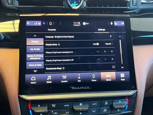 Used 2022 Maserati Quattroporte GT image 28