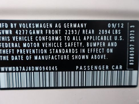 Used 2013 Volkswagen Golf 4-Door FWD image 43