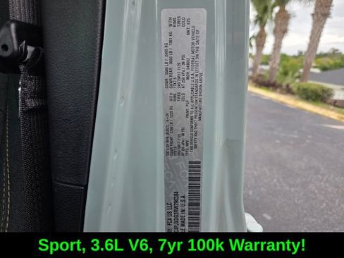 Used 2024 Jeep Wrangler Unlimited Sport AWD/4WD image 20