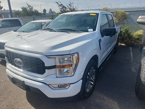 Used 2021 Ford F150 XL w/ STX Appearance Package RWD image 3