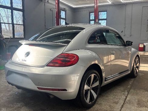 Used 2014 Volkswagen Beetle R-Line image 1