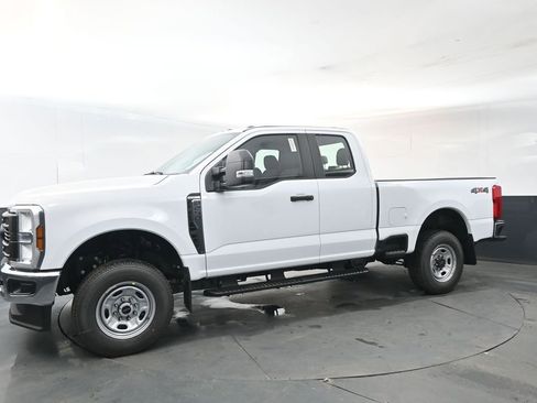 New 2026 Ford F250 XL w/ XL Chrome Package AWD/4WD image 2