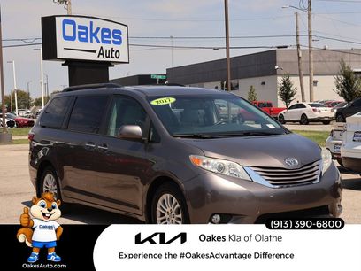 Used 2017 Toyota Sienna XLE