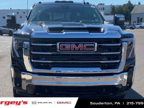 New 2026 GMC Sierra 3500 SLT w/ SLT Premium Package image 3