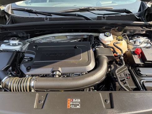 Used 2025 Buick Envision Sport Touring AWD/4WD image 18