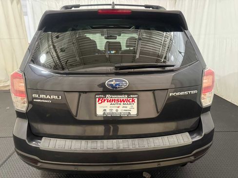 Used 2018 Subaru Forester 2.5i Touring image 16