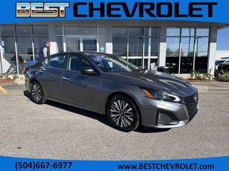 Used 2024 Nissan Altima 2.5 SV video 1