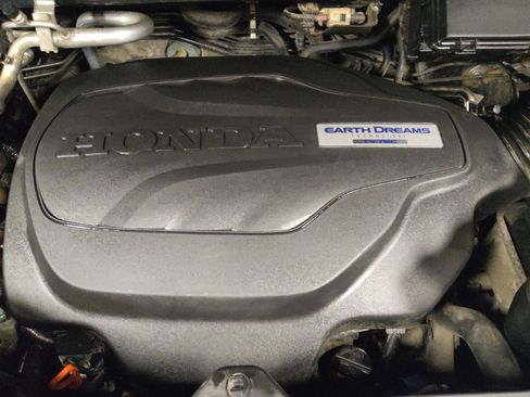 Used 2016 Honda Pilot EX image 30