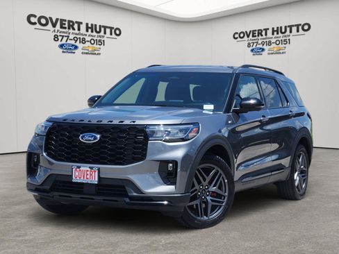 Certified 2025 Ford Explorer ST-Line w/ ST-Line Street Pack AWD/4WD image 1