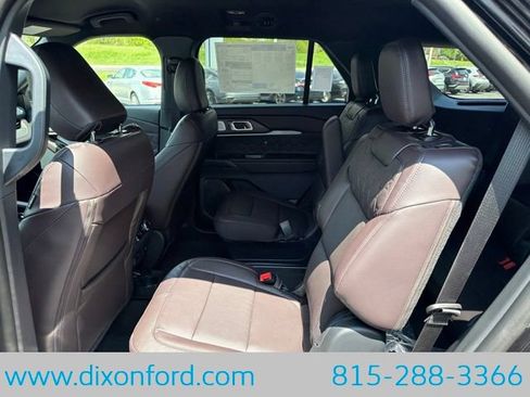 New 2026 Ford Explorer Platinum w/ LUX Leather Package AWD/4WD image 23