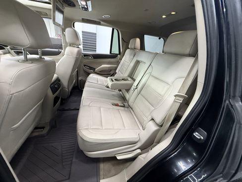 Used 2019 GMC Yukon Denali w/ Denali Ultimate Package AWD/4WD image 25