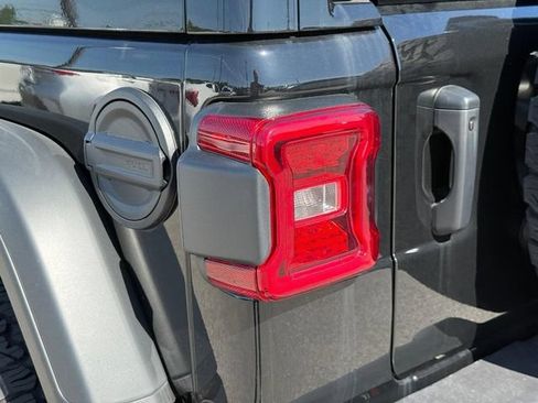 New 2025 Jeep Wrangler Rubicon AWD/4WD image 8